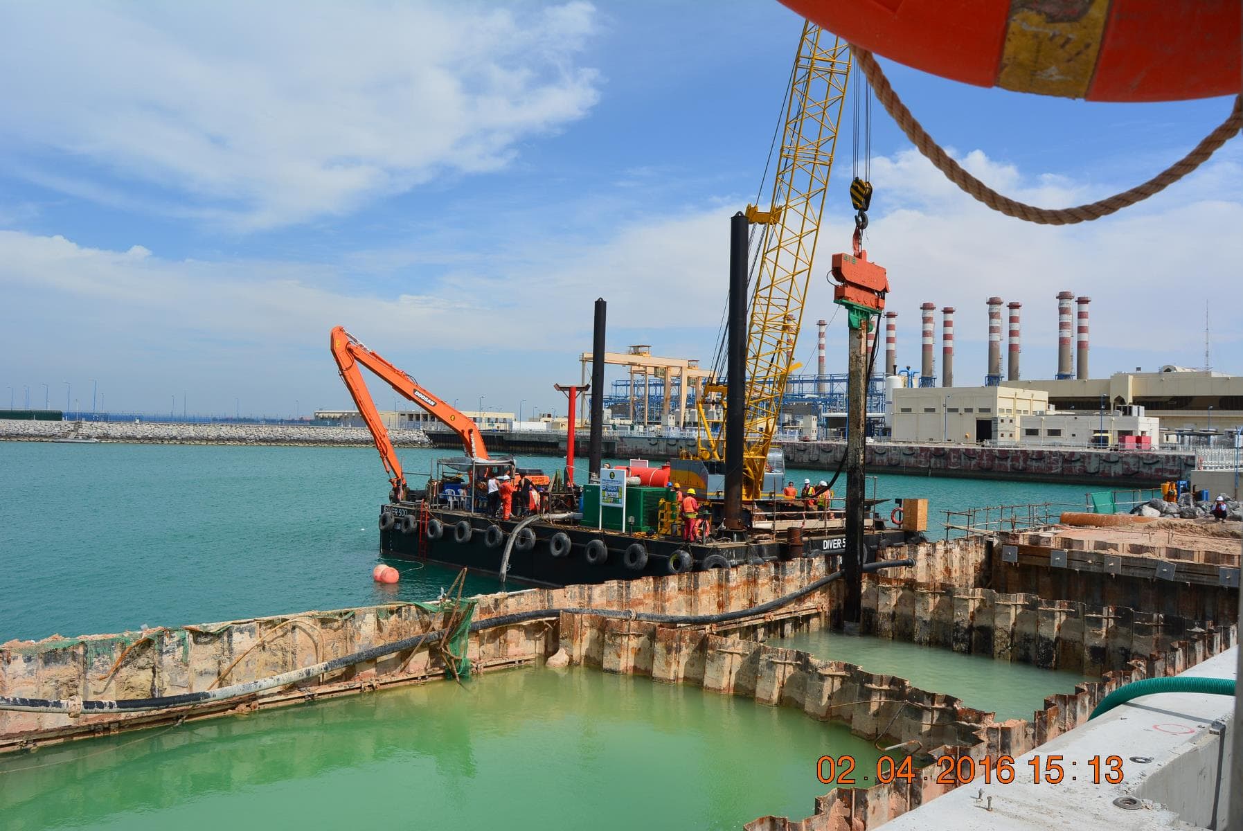 Sea Water Intake cofferdam demolition.-min